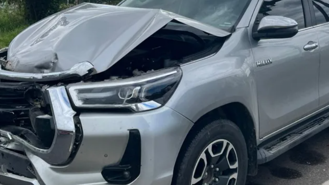 Otro escándalo en la Policía de Jujuy: jefe andaba en una camioneta del Estado en su día de franco