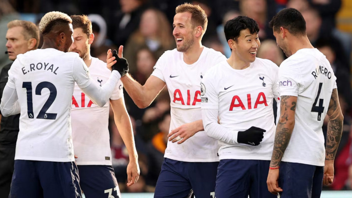 Condenaron a una mujer que chantajeó a una estrella del fútbol con un falso embarazo