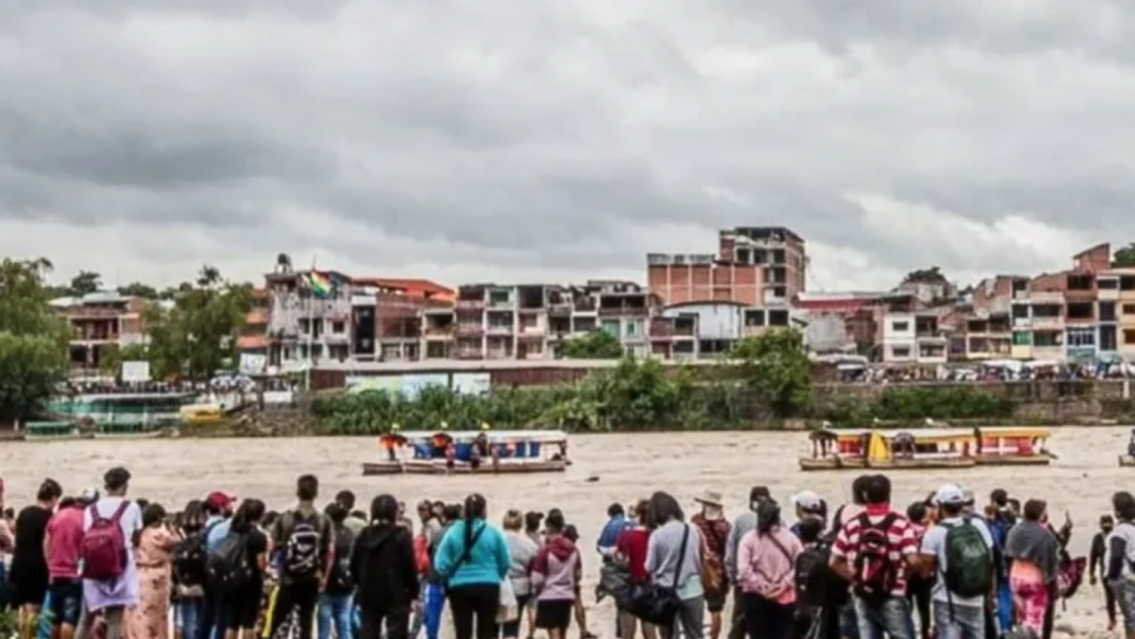 Tensión en la frontera: Bolivia restringe el combustible a argentinos y limita compras