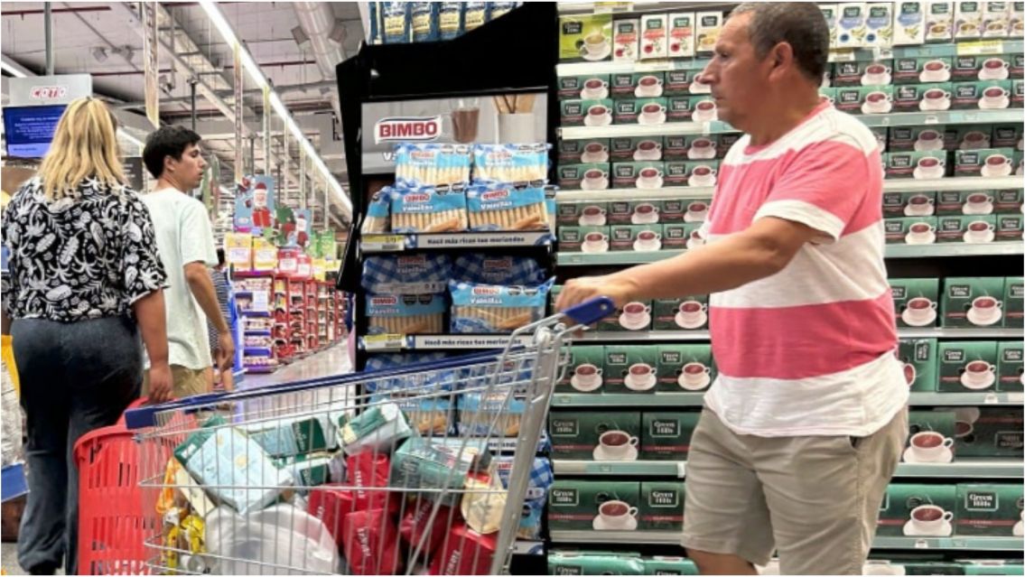 La inflación de noviembre fue del 2,5% y acumuló un 27,9% en lo que va del año