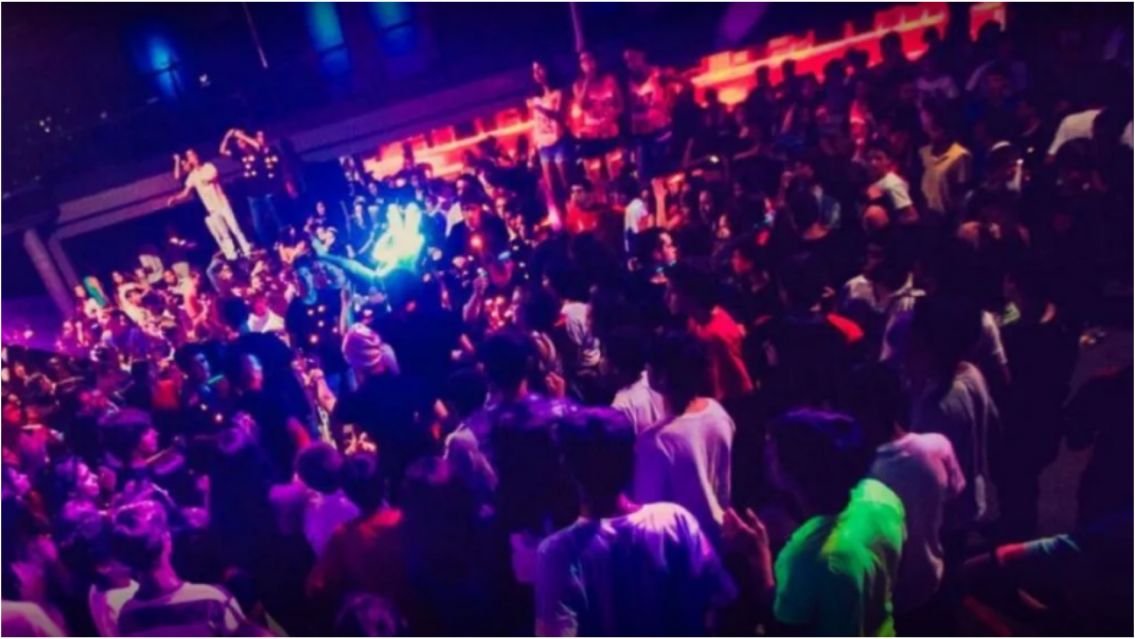 Norte�a sali� con "amigos" al boliche y a la salida intentaron hacerle lo peor