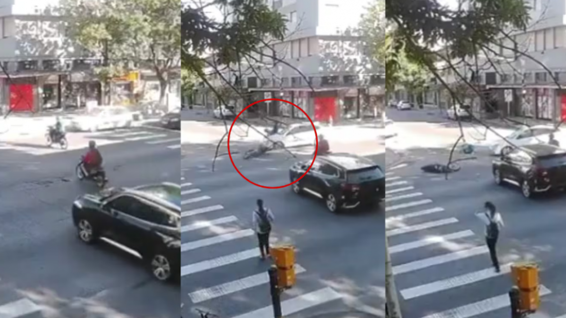 Manejaba con el celular, cruz� en rojo y levant� por el aire a un motociclista