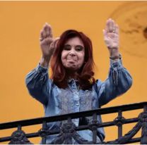 Cristina Kirchner fue internada de urgencia en el Sanatorio Otamendi