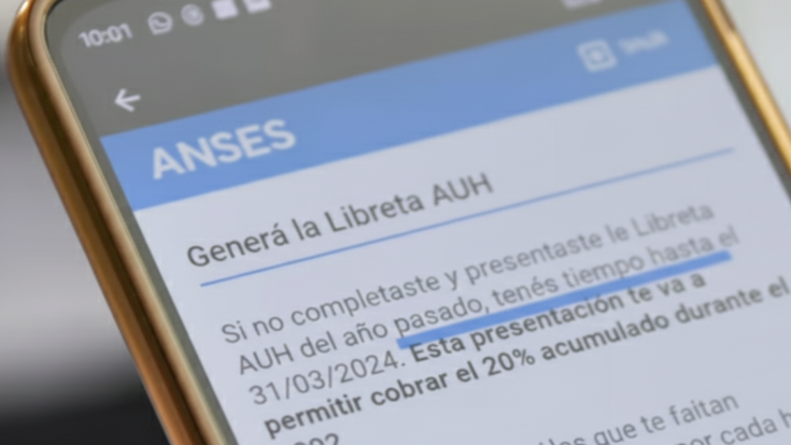 Gran noticia para los que cobran AUH: ya no tienen que presentar la libreta