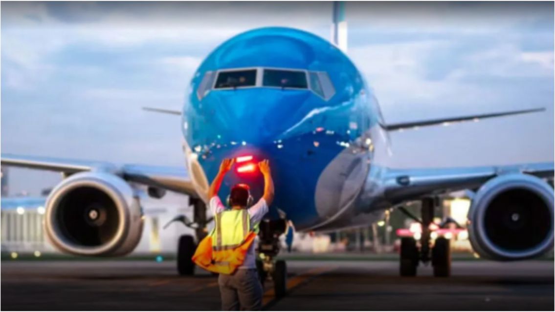 El Gobierno dictó la conciliación y se levantó el paro de controladores aéreos