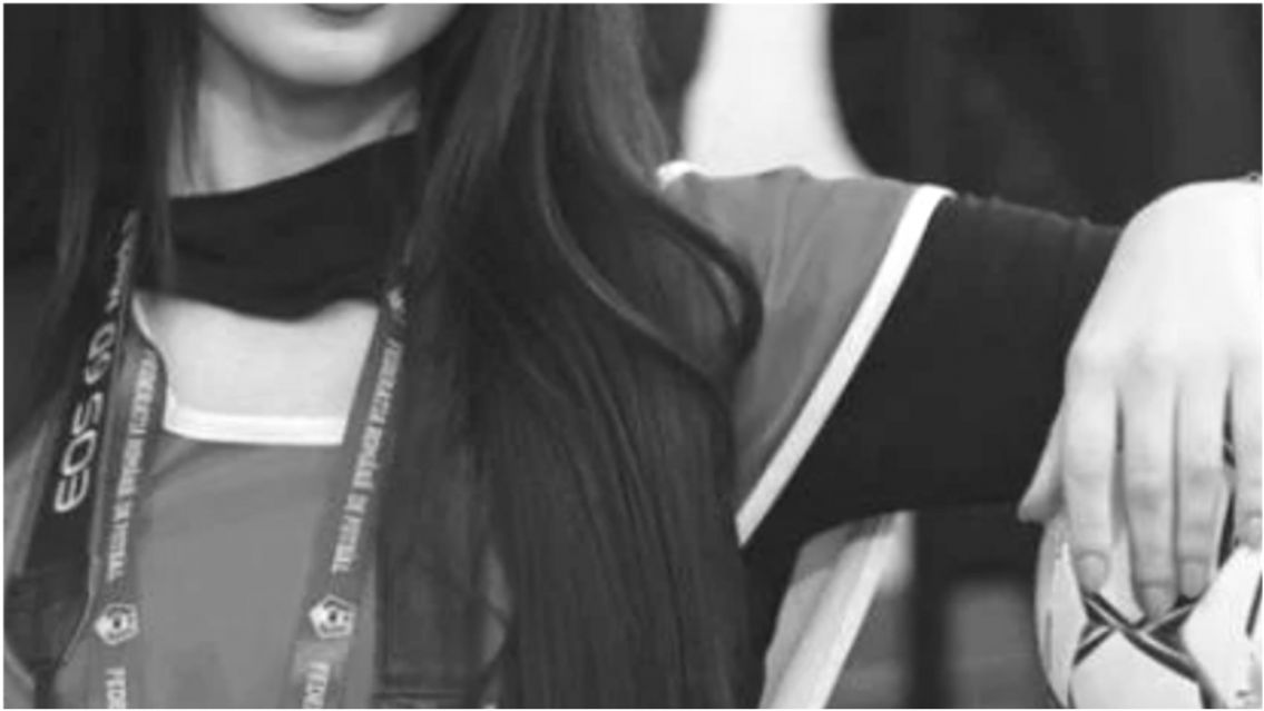 Murió una querida influencer y periodista tras caer desde un séptimo piso