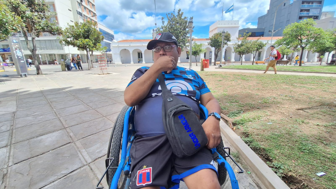 "Los choferes son mala vuelta": Jos� Abel Mart�nez relat� el calvario que vive