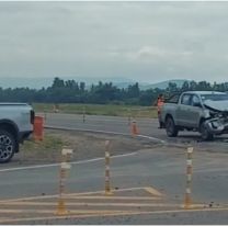 Fuerte choque entre un colectivo y dos camionetas en la Ruta 34: un herido