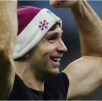 Se robó el corazón de todos: el conmovedor gesto del Dibu Martínez con un hincha