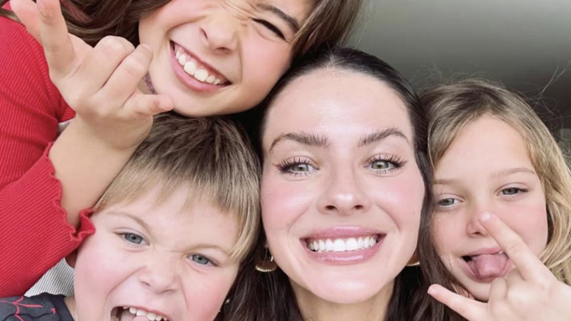 La tratan de "demente": critican a la China Su�rez por el regalo a su hijo Amancio