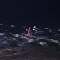 Rescate contrarreloj en el Río Grande: salvaron a seis pescadores aislados por la crecida