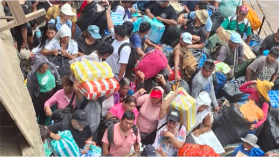 Caos en la frontera: el paso de chalanas qued� suspendido en Bermejo