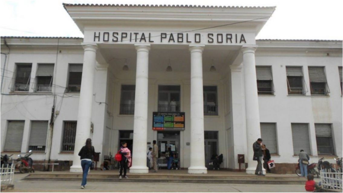 El detenido que se prendió fuego se encuentra en estado crítico