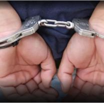 Norteño hizo algo horrible y le robó la inocencia a sus propias hijas