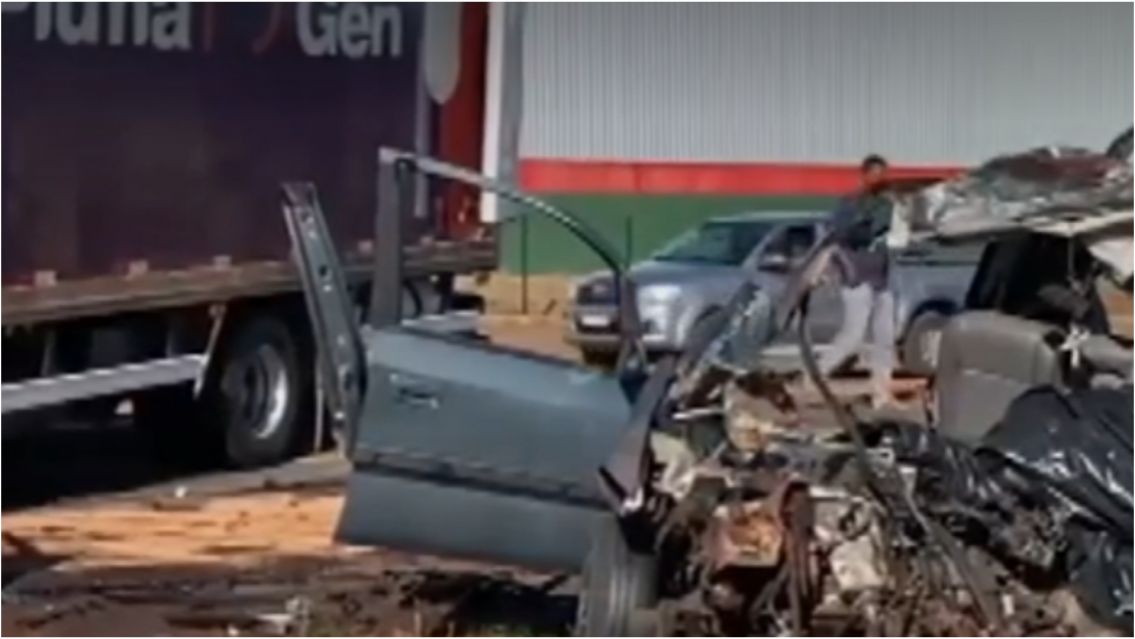 Tragedia en Brasil: una familia entera muri� tras chocar con un cami�n