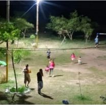 Juje&ntilde;o convirti&oacute; un terreno abandonado en una plaza para ni&ntilde;os de El Carmen