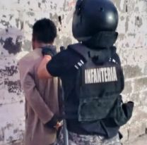 Juje&ntilde;o sali&oacute; corriendo como "tiro" por&nbsp; los techos de chapas: que hizo para que lo agarre la polic&iacute;a