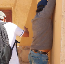 La acosaron en plena calle en Humahuaca, los filmó y los expuso en redes