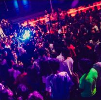 Patota persiguió a un joven a la salida de un boliche y lo dejaron grave