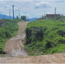 Vecinos del barrio Tupac Amaru exigen obras en el zanj&oacute;n del "terror"