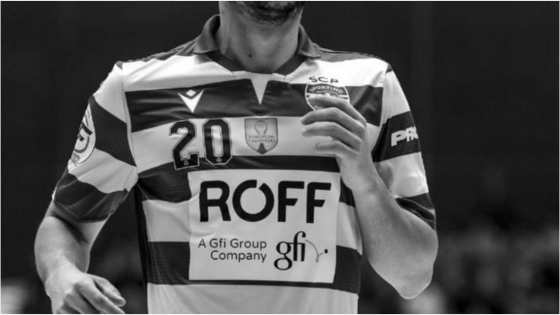 Muri� un querido futbolista brasile�o tras descompensarse en un aeropuerto