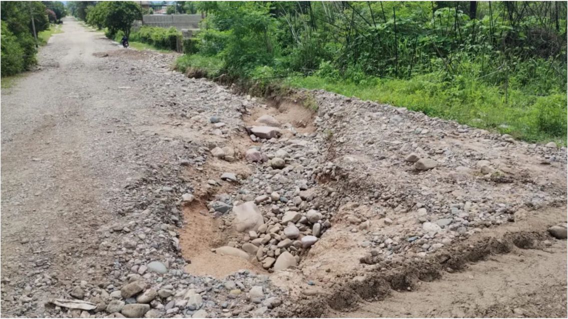 Vecinos de Palpalá denuncian calles intransitables y miedo a quedar aislados
