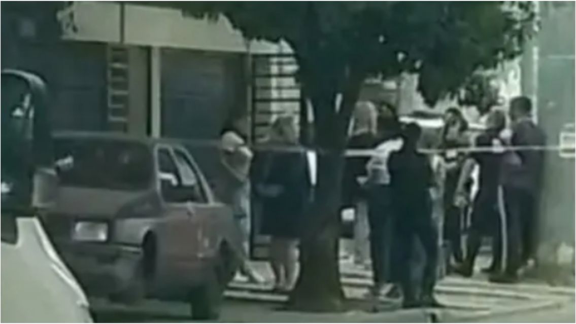 Macabro hallazgo de la Policía: encontraron a una mujer y a su bebito sin vida