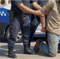 Atraparon a un peligroso juje&ntilde;o: andaba 'afilado' hasta los dientes