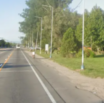 Murió un motociclista tras ser arrollado por dos autos en plena ruta