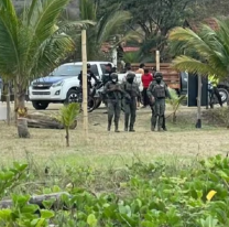 Varias familias gritaron asustadas en una playa: "Estaban colgadas"