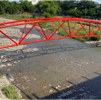 La "pol&eacute;mica" pasarela reaviva el debate por las prioridades en la capital