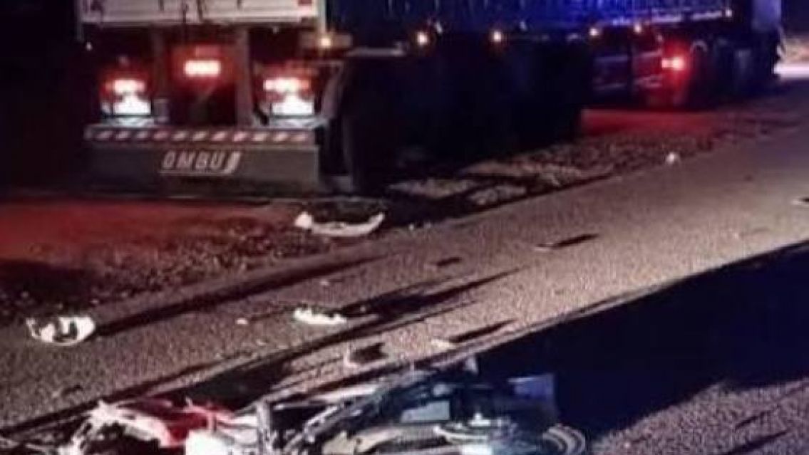 Choque fatal en Ruta 9: un motociclista muri� y su acompa�ante lucha por su vida