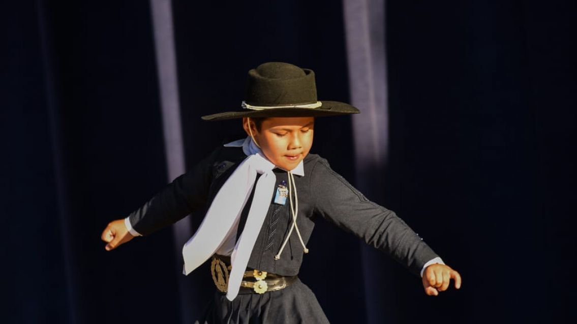 Orgullo juje�o en C�rdoba: Lucio Albornoz brill� en el Festival Nacional de Malambo