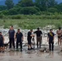 Juje&ntilde;o qued&oacute; atrapado por la furia del R&iacute;o Grande y lo salvaron en un rescate de pel&iacute;cula