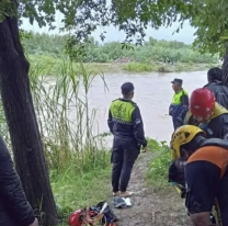 URGENTE: hallaron sin vida padre que se tir&oacute; al r&iacute;o para salvar a sus hijos 