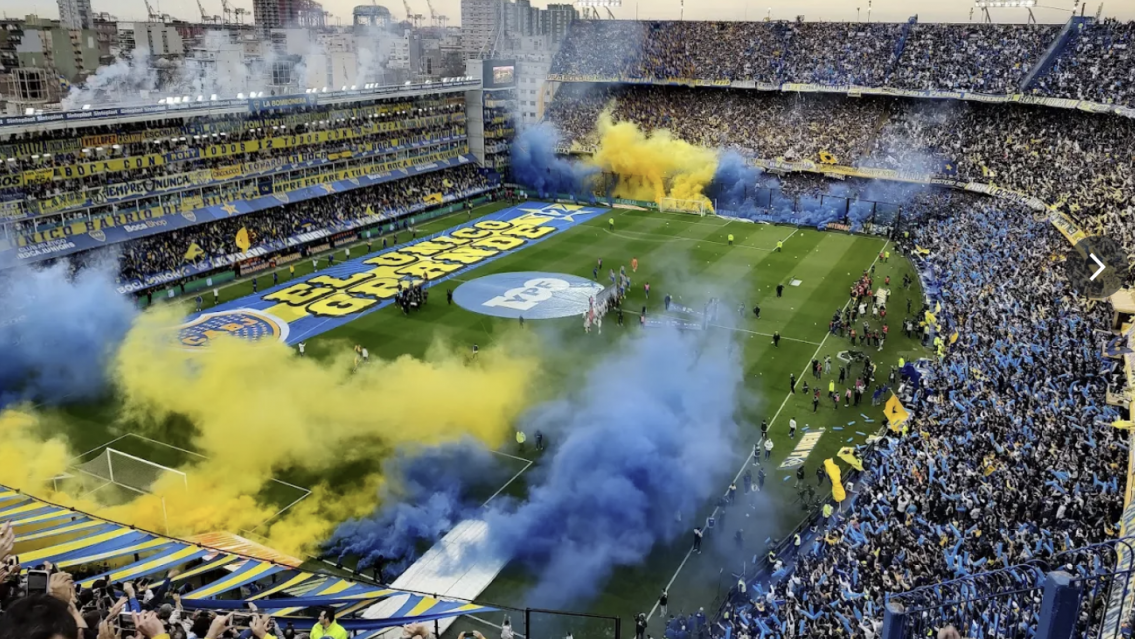 �Creativo o "se pas� dos pueblos"? Fuerte gastada a los hinchas de Boca