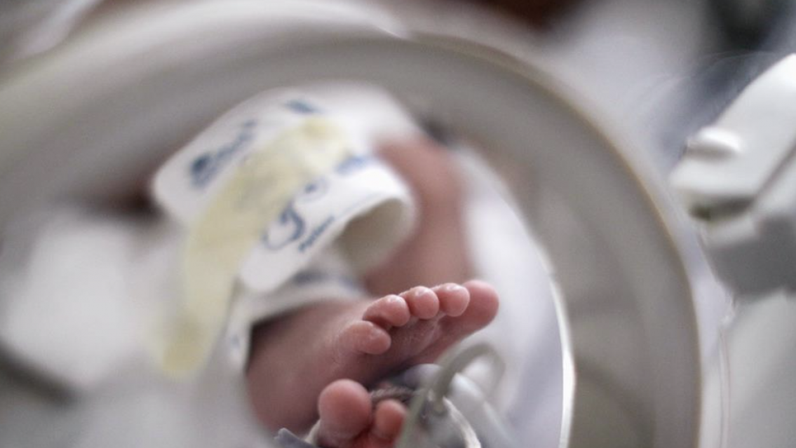 Juje�a tuvo gemelos y est� sin un peso: el pedido desesperado que hizo