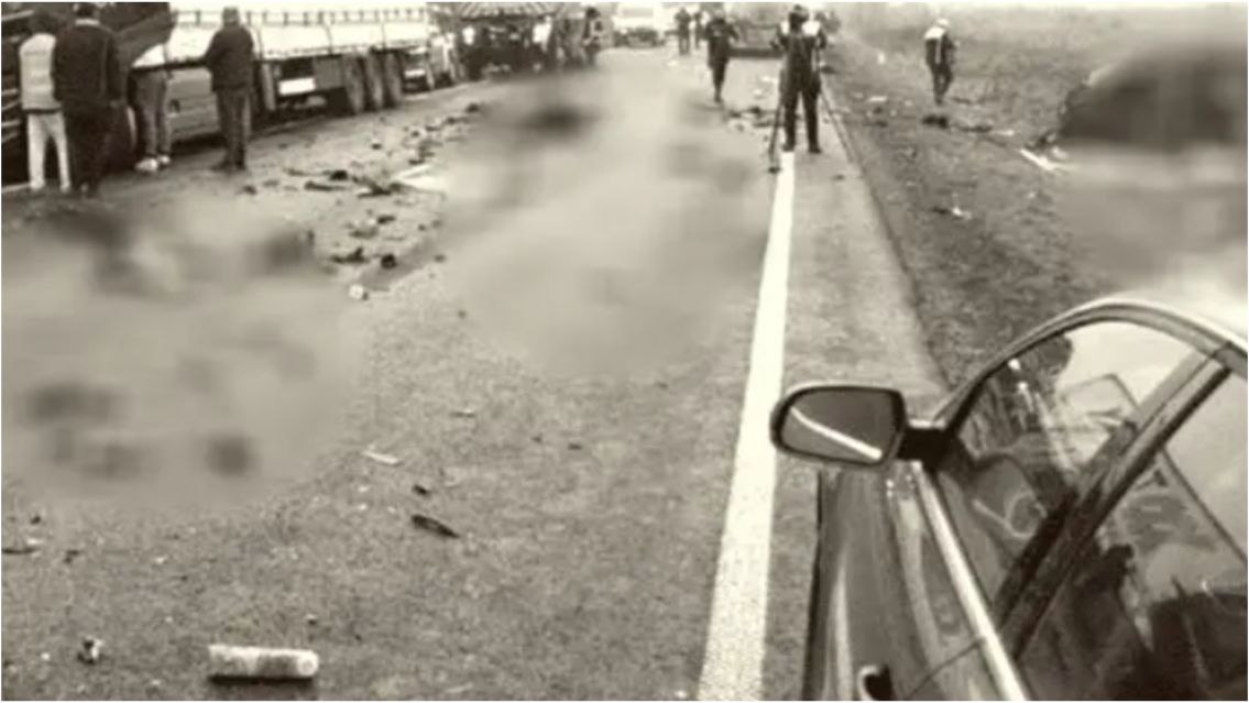 Iban a ver un partido de f�tbol y murieron en un brutal accidente: siete muertos