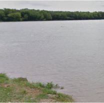 Sin piedad: buscan a un hombre acusado de asesinar a su padre