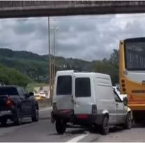 Feroz choque en cadena en Ruta 9: caos en el acceso sur a San Salvador