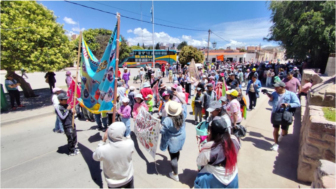 Los más chicos fueron protagonistas del Topamiento de Ahijados en Humahuaca