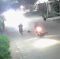 Perico: patota en motos atropell&oacute; a un perrito, lo mataron y se dieron a la fuga