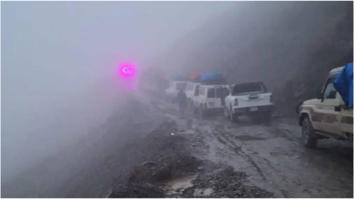 Desbarrancó un micro en una ruta norteña: tres muertos y ocho heridos