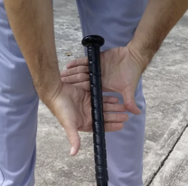 Salvaje agarró un palo de béisbol y mató a su tío sin piedad