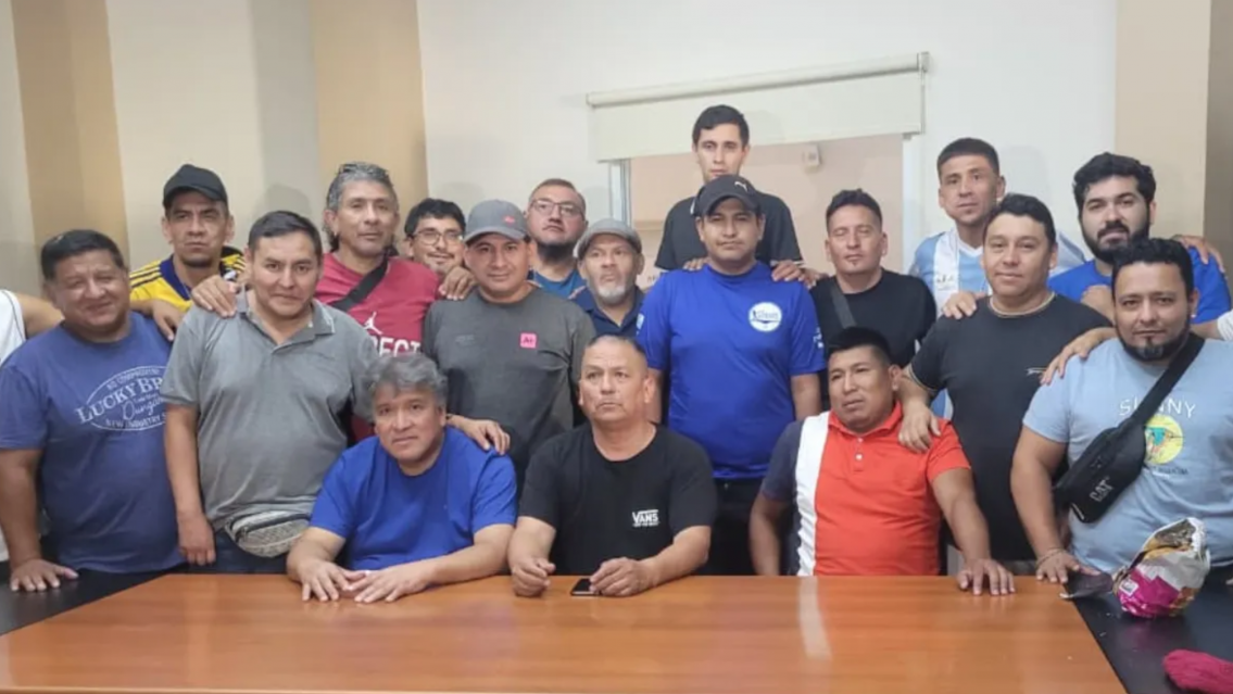 Caos en el transporte: Choferes de Jujuy tomaron la UTA y exigen la renuncia del interventor
