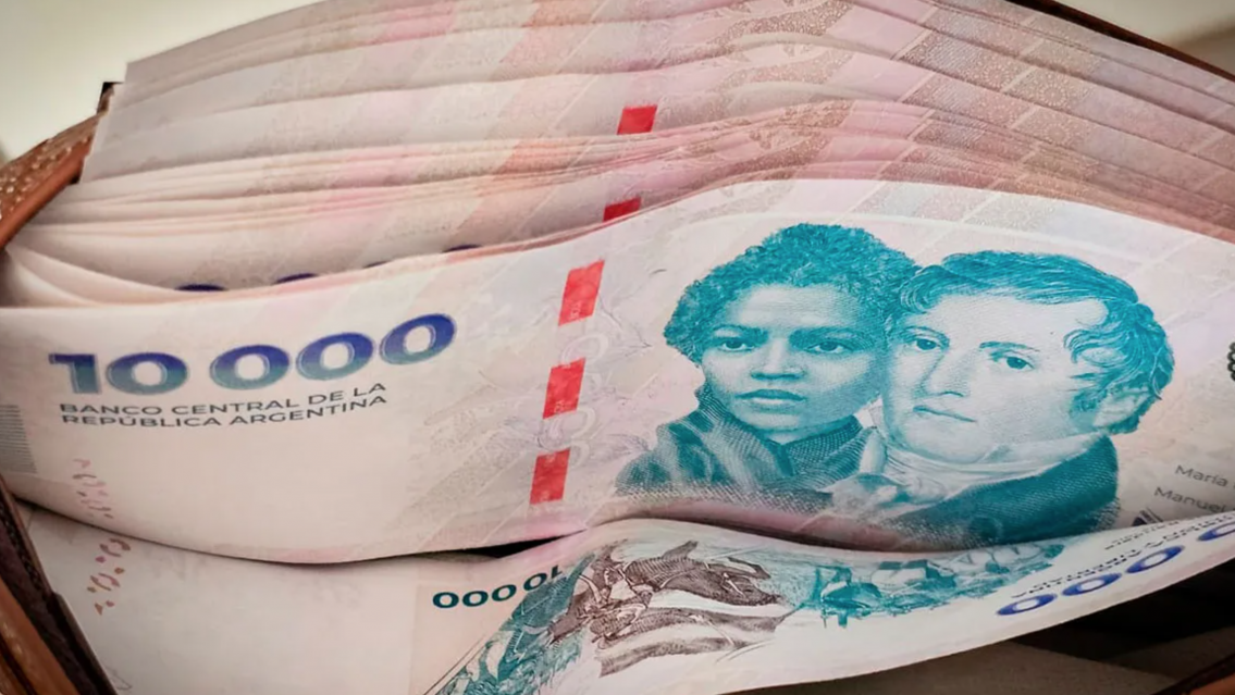 Aumentos de sueldo en febrero: la lista completa de gremios que cobran con suba