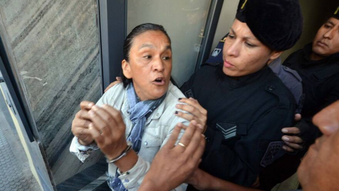 Milagro Sala: quer�a estar libre pero se la llevar�an a una celda com�n 
