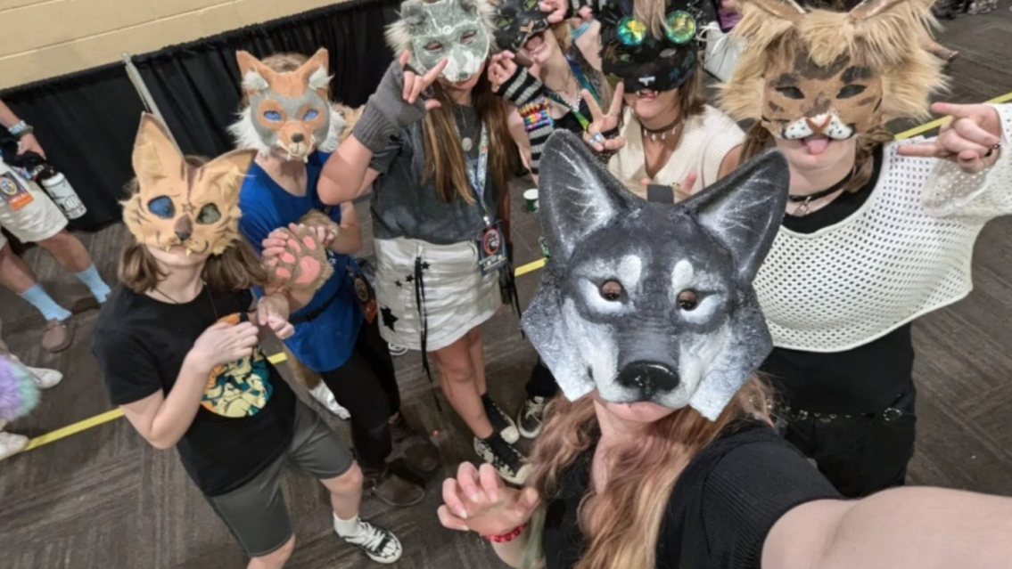 Habrá una juntada de "therians" en la Plaza Belgrano de Jujuy: ¿De qué se trata?