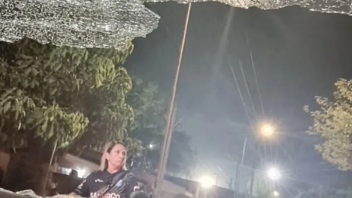 Un "trapito" destroz� el auto de un remisero por negarse a pagarle