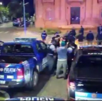 Polic&iacute;as comenzaron a acuartelarse por los bajos sueldos: caos en Santa Fe 